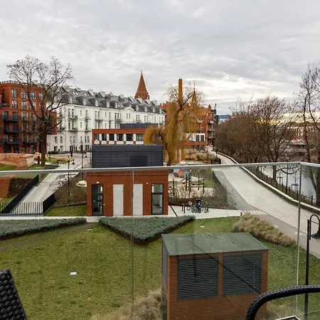 Chic - Cozy And Stylish - Center - Jp33 弗罗茨瓦夫