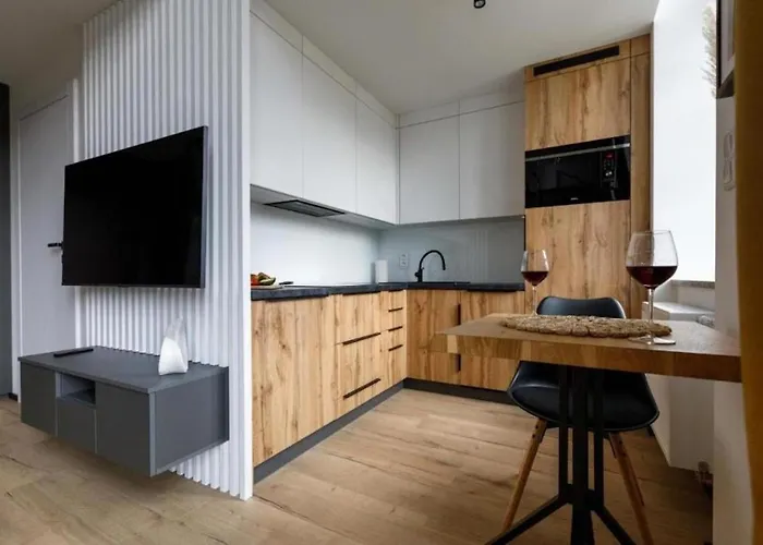 Chic - Cozy And Stylish - Center - Jp33 Daire