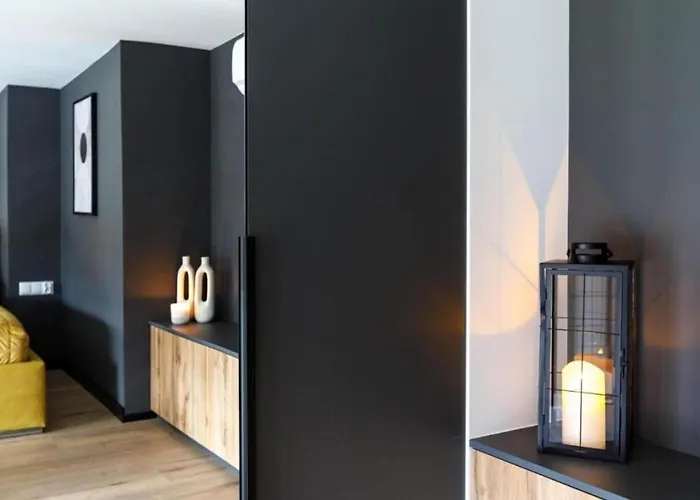 Chic - Cozy And Stylish - Center - Jp33 * Wroclaw