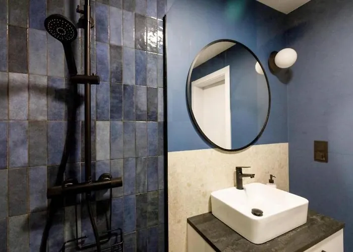 Chic - Cozy And Stylish - Center - Jp33 * Wroclaw