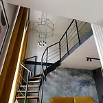 Chic - Cozy And Stylish - Center - Jp33 弗罗茨瓦夫