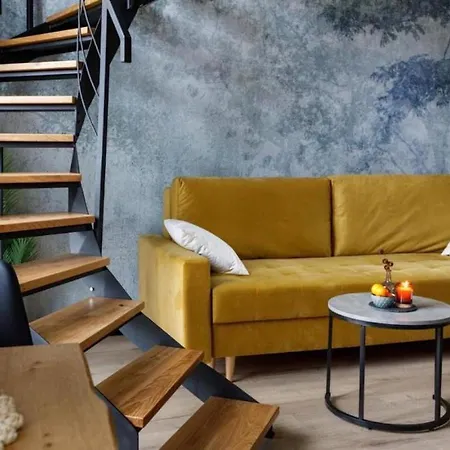 Chic - Cozy And Stylish - Center - Jp33 弗罗茨瓦夫