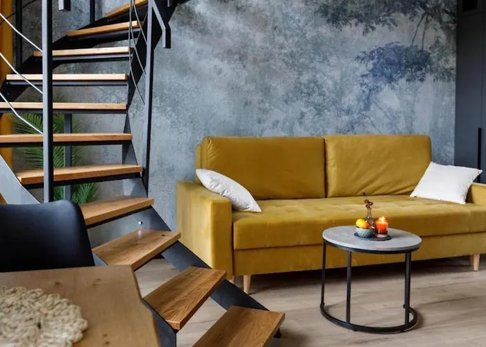 Chic - Cozy And Stylish - Center - Jp33 فروتسواف